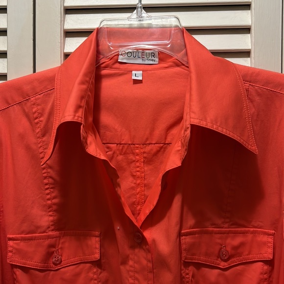 COULEUR blouse. Size Large. Sherbet, tunic length, roll up sleeves. Tie belt. - Picture 3 of 4